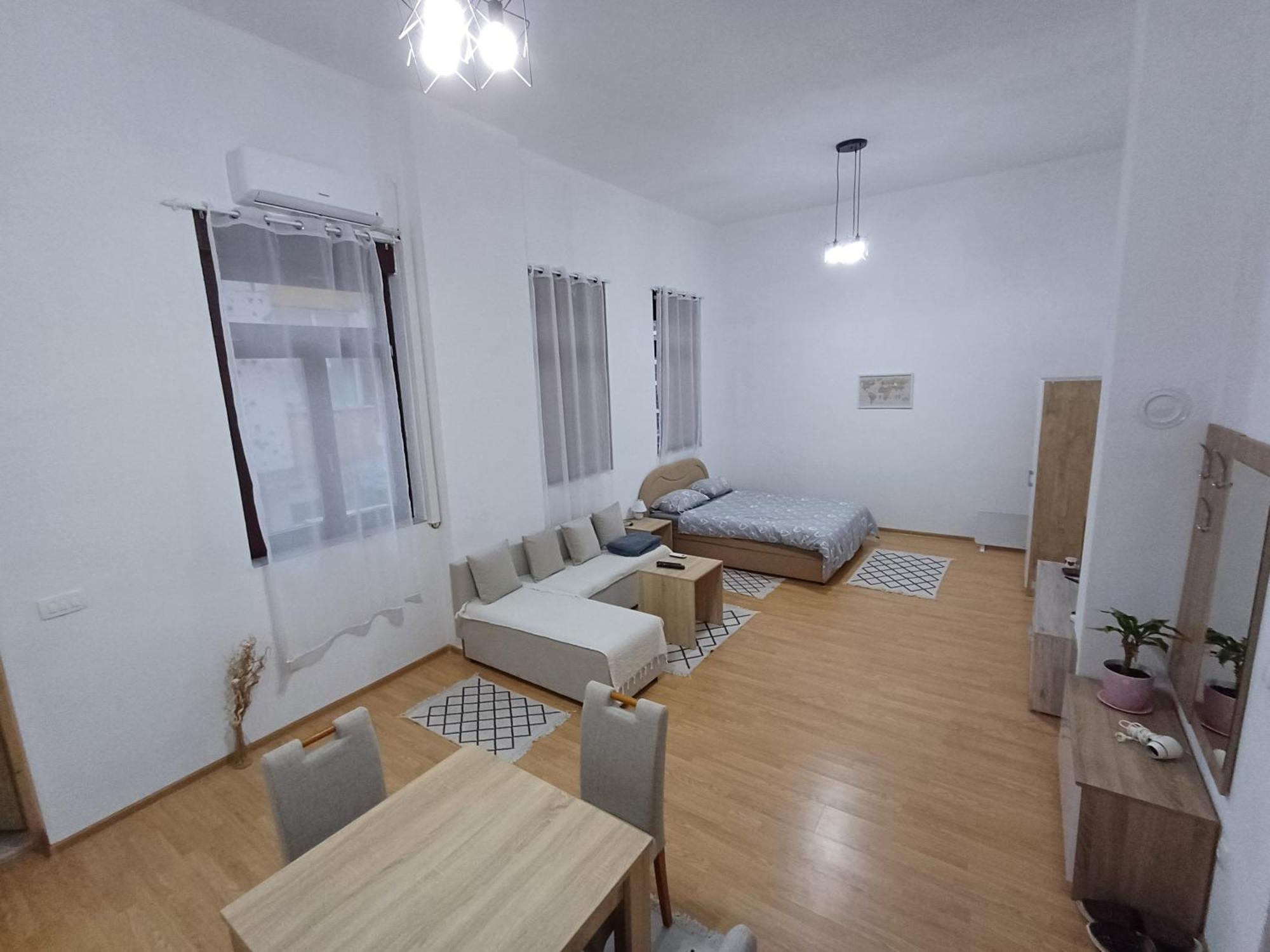 Checkpoint Apartments モスタル エクステリア 写真